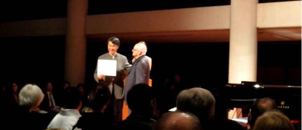France National Society of Art awarded Mr. William Ho at the Louvre for his artistic achievement and contribution to the world.